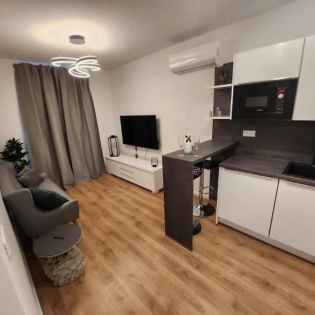 Mickey Apartment Old Town Bratislava Exterior photo